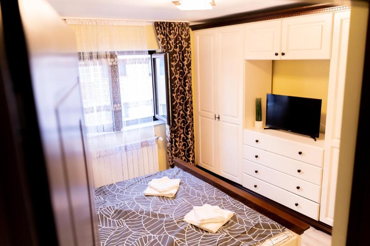 Appartement Apartament luxury à Gura Humorului Extérieur photo